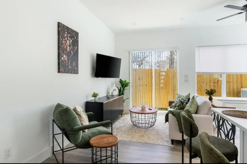 Great Escape! | Near Downtown | Pet Friendly! - Image 1