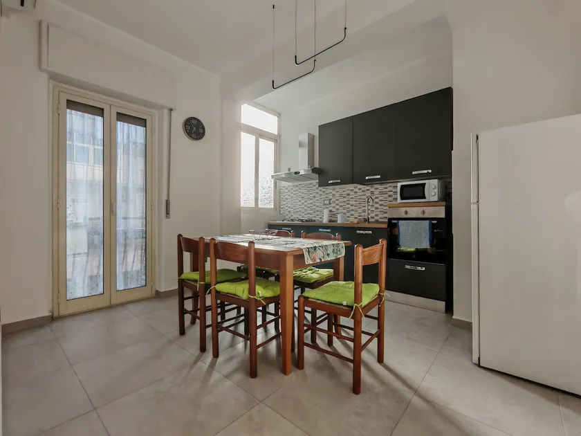 Missori 2bdr Central&CTA Apartment | free parking - Image 1