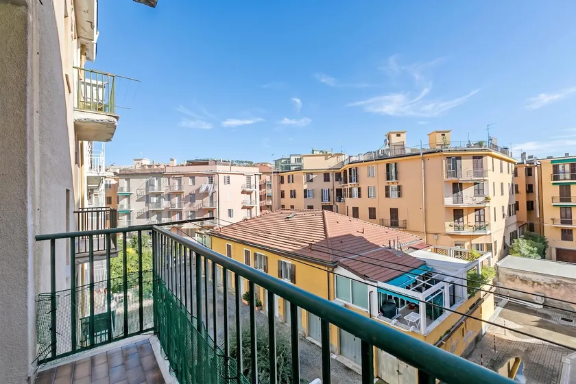 Domus 21 Near Alassio Beach - Happy Rentals - Image 1