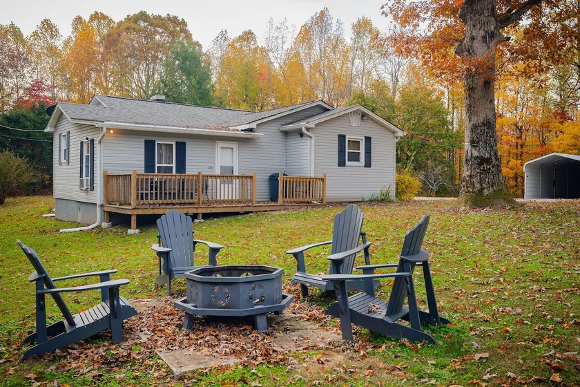 Green Mountain Homestead - Image 1