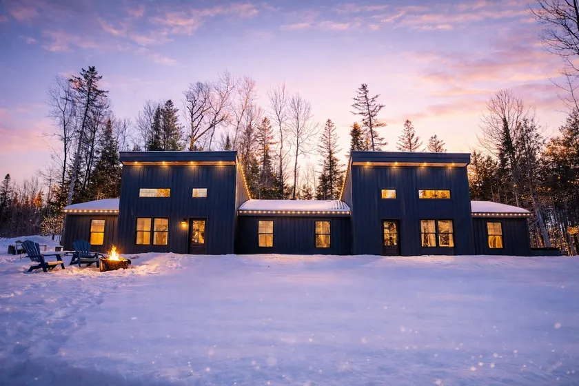 Acadia Pines Retreat HotTub-10 Min Downtown Bangor - Image 1
