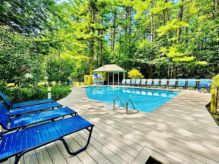Lakeview Paradise-Pool-Tennis-Fireplace - Image 1