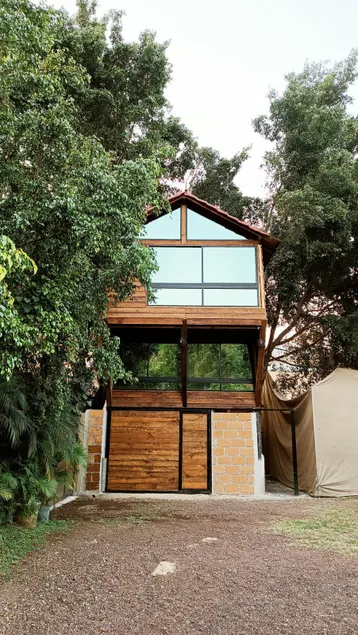 The Love Nest cabin with a Jacuzzi - Image 1
