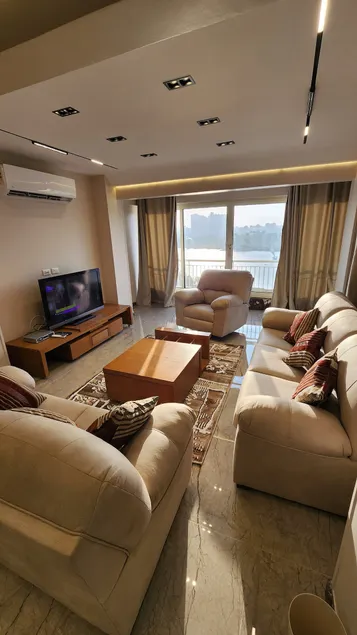 Maadi Nile Corniche - Image 1