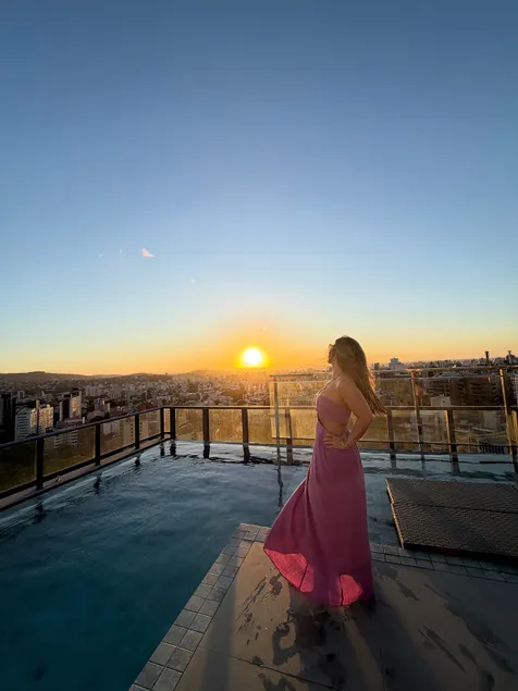 Come Stay! Loft 1011, Rooftop Pool, Garage, Pet Friendly - Image 1