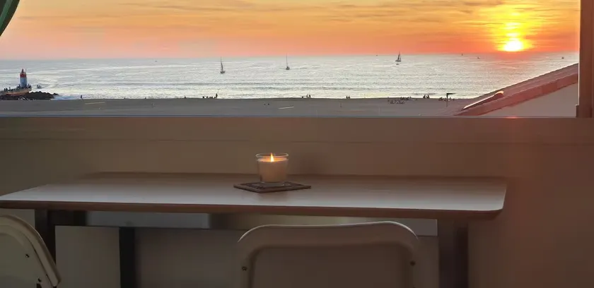 Waterfront apartment, stunning ocean view - Image 1