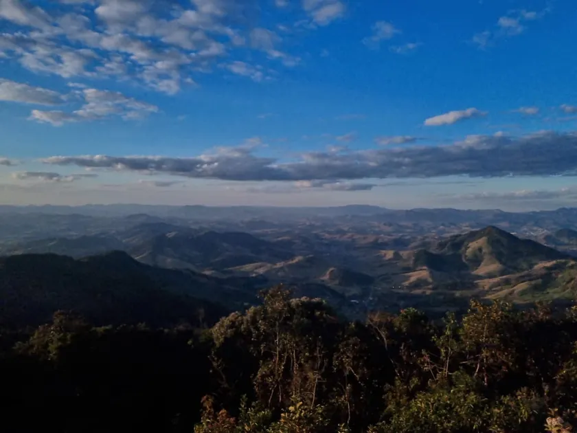 House at the top of the mountain range. - Image 1