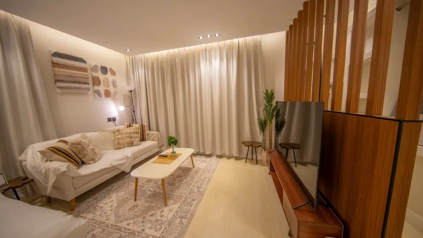 Rivy Studio 3 - Image 1