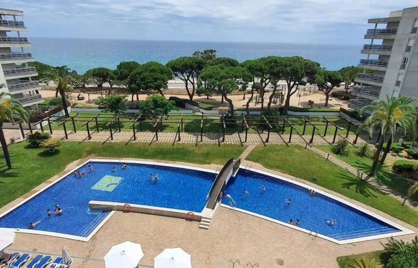 Seafront Apartment - Costa Brava - Image 1