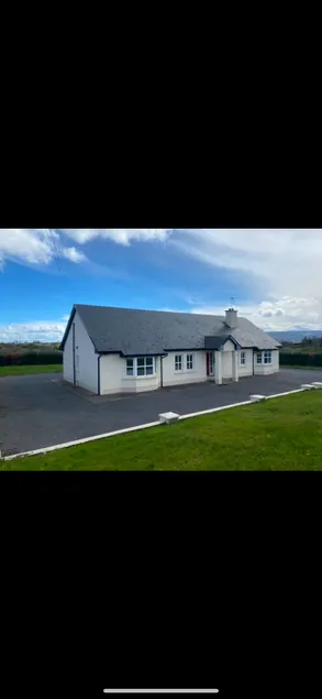Cosy East Clare Apartment - Image 1