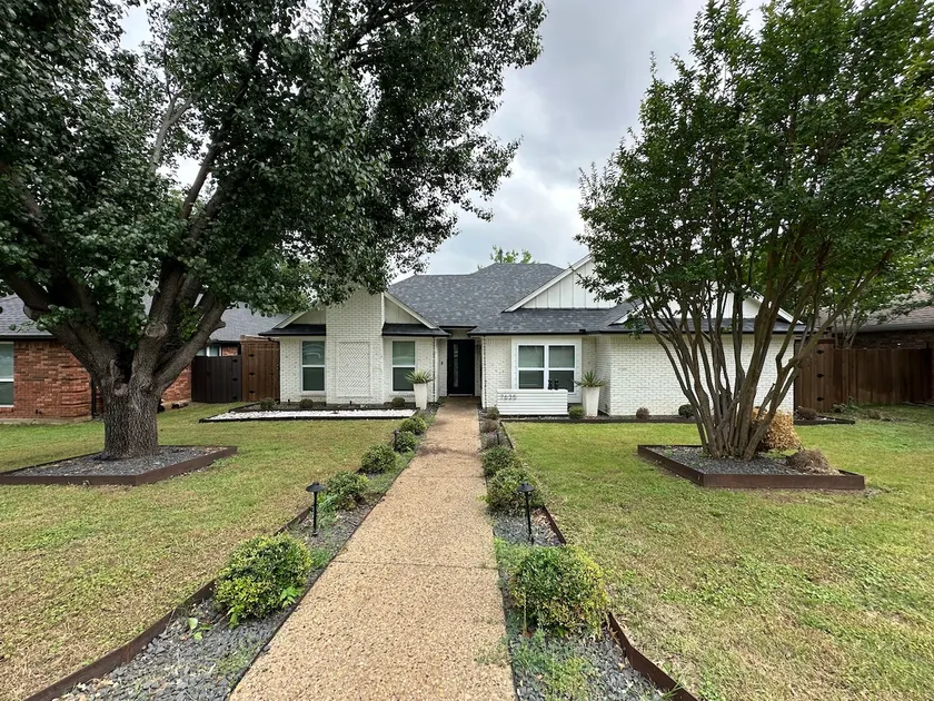 Home in Frisco - Image 1