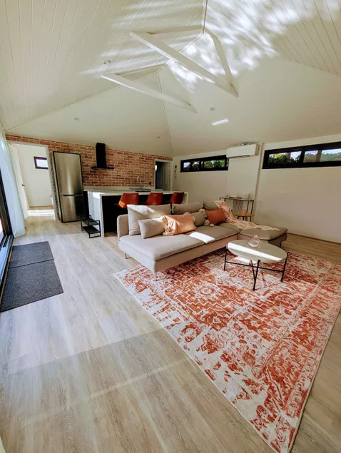 Pool House - Image 1