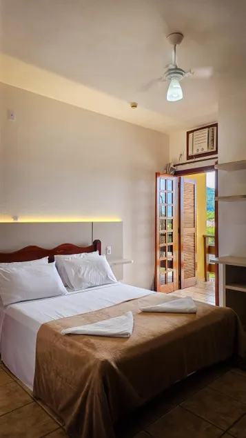 Pousada Ubatuba Villa Tupi - Image 1