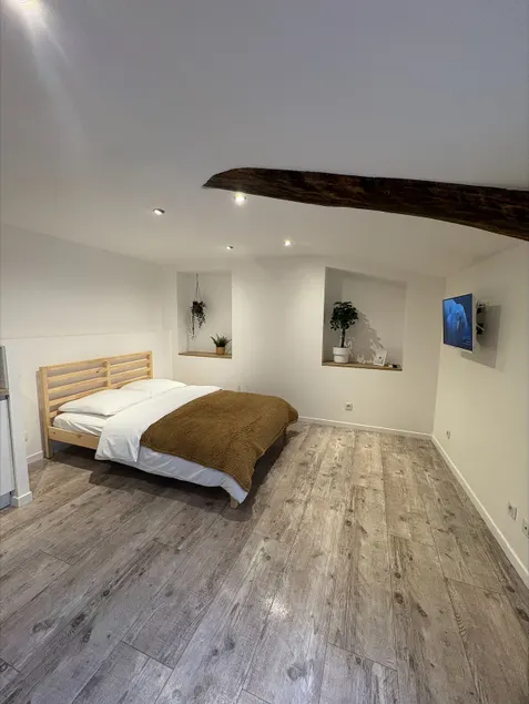 Studio in Provence-Verte - Image 1