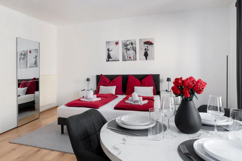 Deluxe Studio im Zentrum von Bregenz "Roses Are Red" - Image 1