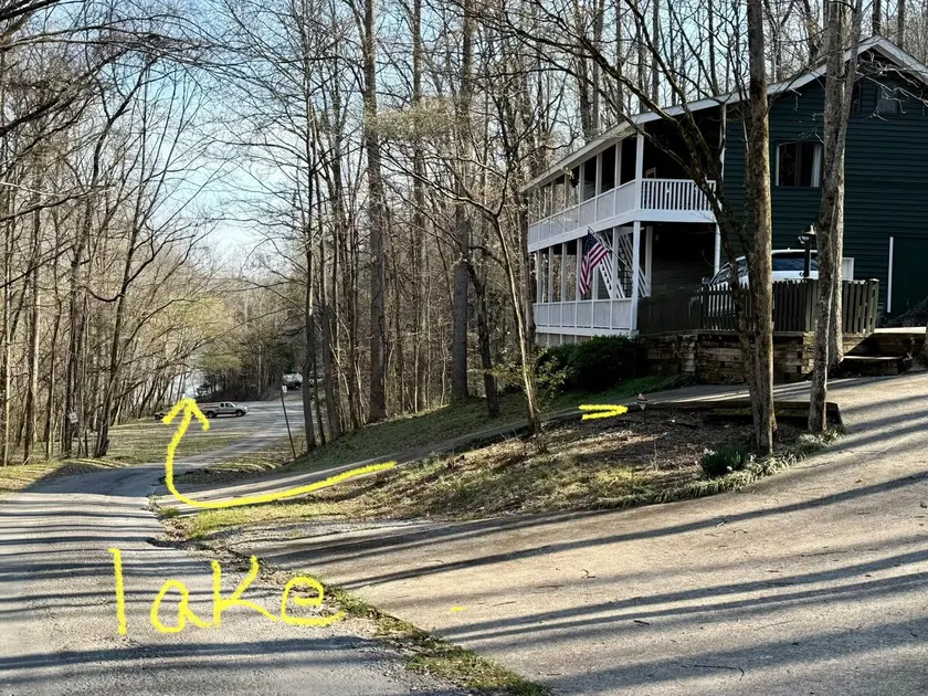 The Yoteman’s Cabin @ Center Hill Lake - Image 1