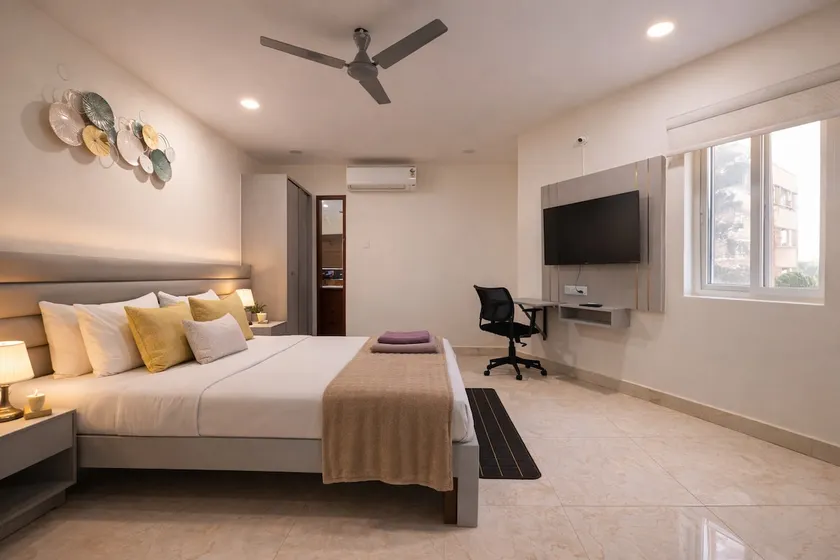 Yendluri's -Studio Flat 1BHK -Kondapur, Gachibowli - Image 1