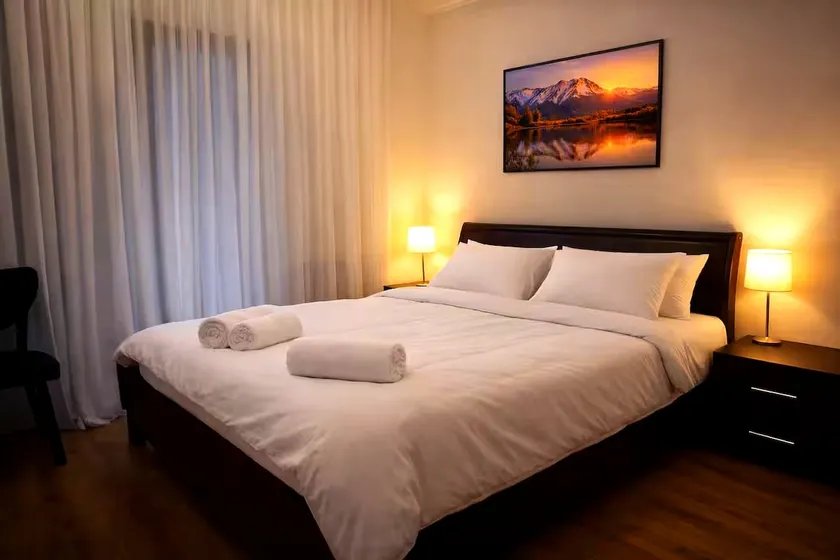 Spacious 3BR Apartment| Balcony • 8 Guests – Chill - Image 1