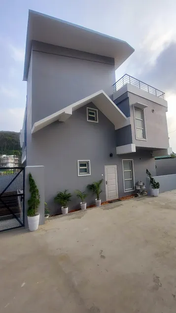 Samaphi Homestay - Image 1