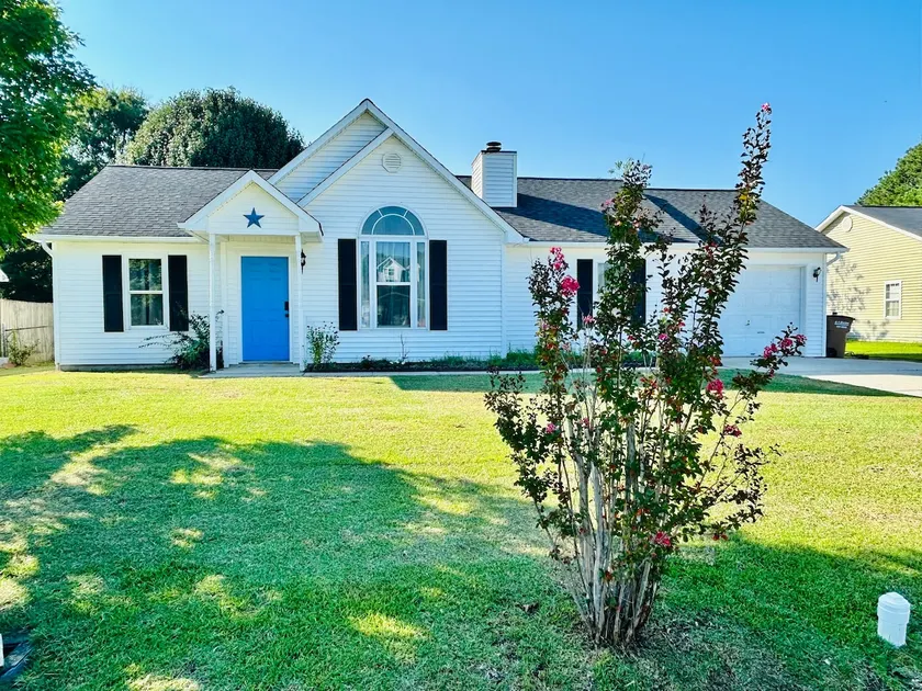 Spacious 3BR Home Near Camp Lejeune | Pets w/ fee - Image 1