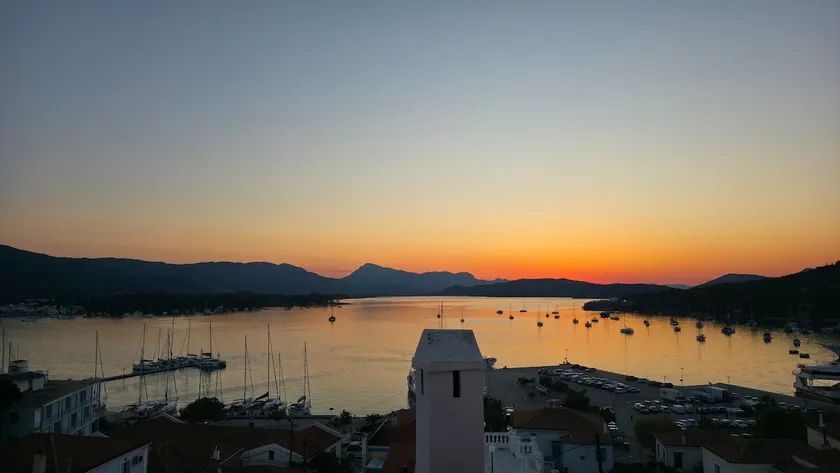 Poros sunset house - Image 1