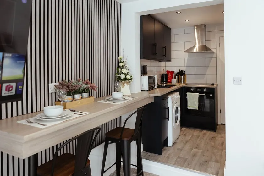 The Snug by JS Apartments - Image 1