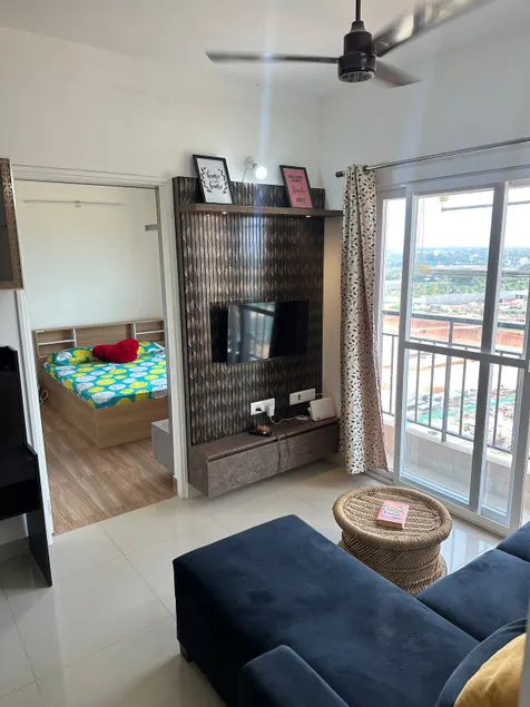 Full 1BHK Apt, BLR Airport, Cozy, Couples, Singles - Image 1