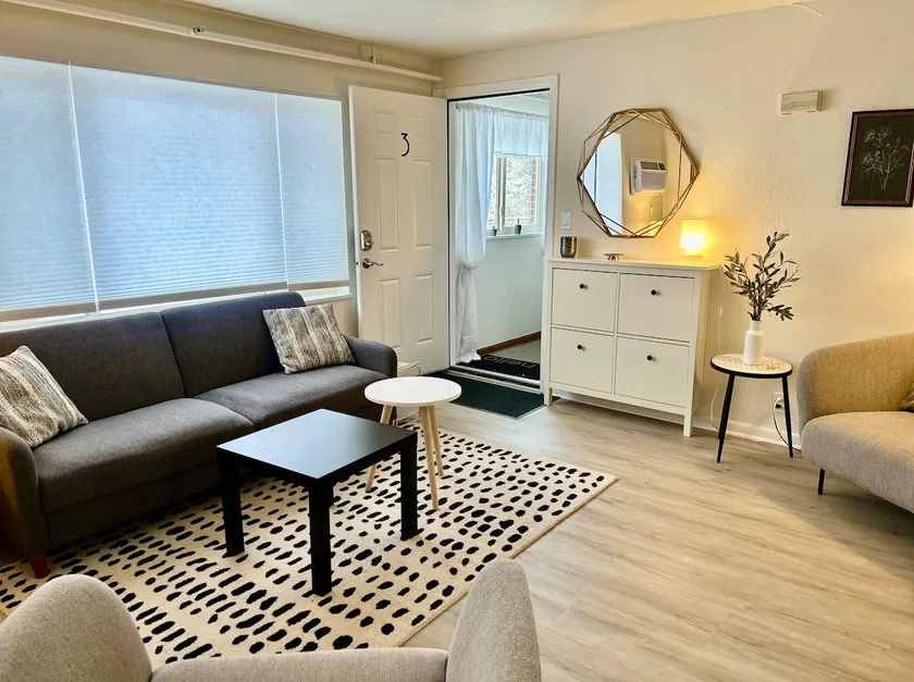 Modern & Relaxed Retreat- Bldr - Image 1