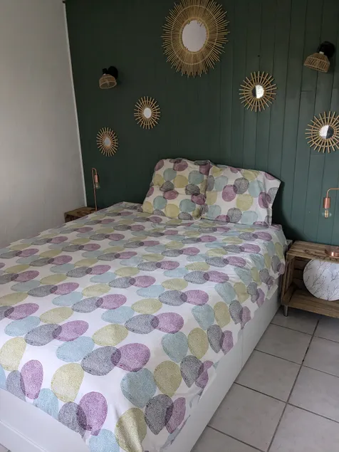 Independent apartment in a former stud farm - Image 1