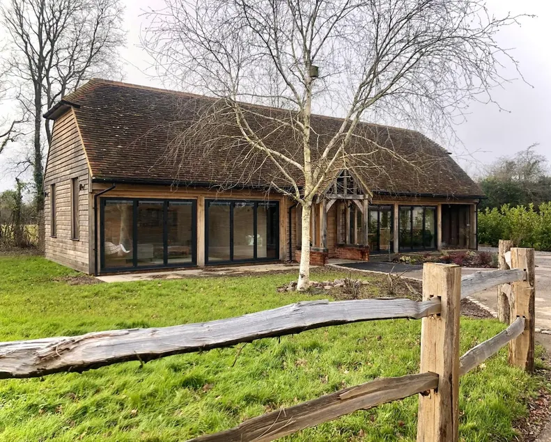 The Beekeepers Barn - Image 1