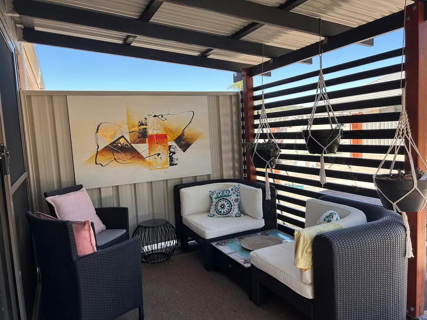 Guesthouse on Glendinning - Image 1