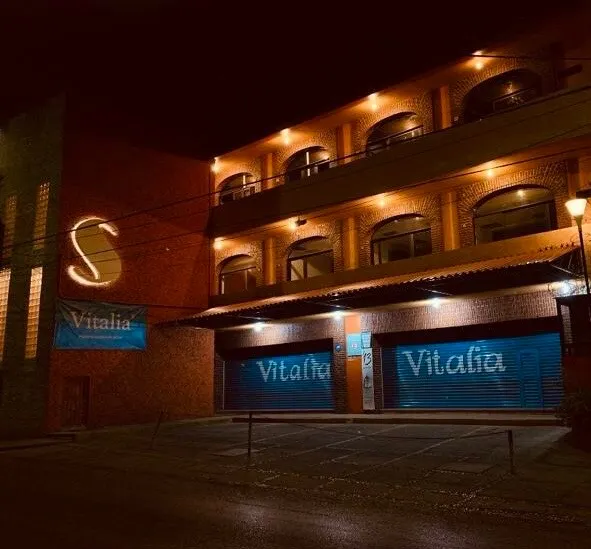 Centrally located and safe apartment 6 - Image 1
