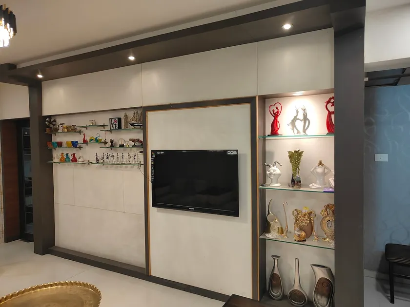 Spacious 3BHK Service Apartment in Prime Nagpur - Image 1
