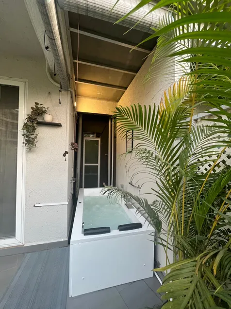 Escape Studio- Karjat Pvt Jacuzzi + Garden - Image 1