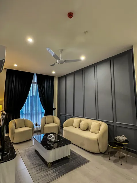 Spacious 2-BHK SkyPark One - Image 1