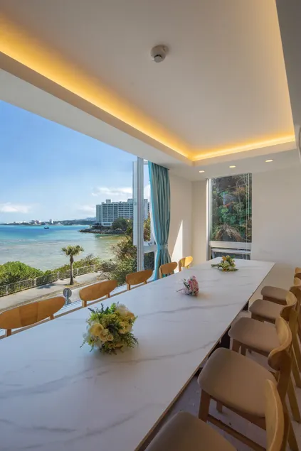 R プール6 BR 5 toilets next to beach 砂浜歩き20秒、恩納の駅の近く - Image 1