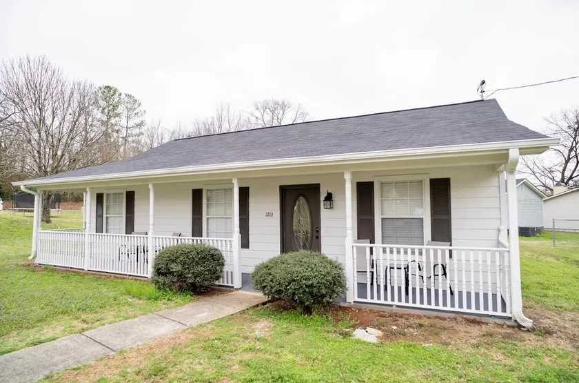 Renovated McCalla/Bessemer House - Image 1