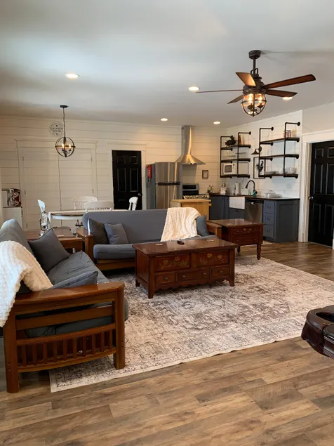 Loft apartment - Image 1