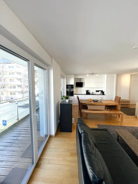 BASELiving 3,5 Room Apartment - Bahnhof Basel SBB - Self Check-in - Image 1
