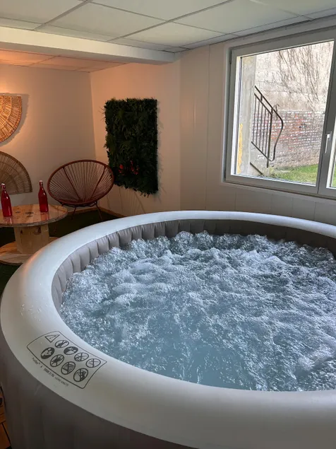 La Fabrique - Relaxing break with Jacuzzi - Image 1