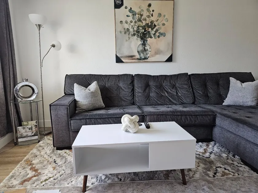 New Cozy Home Near Forum SoFi Intuit LAX - Image 1