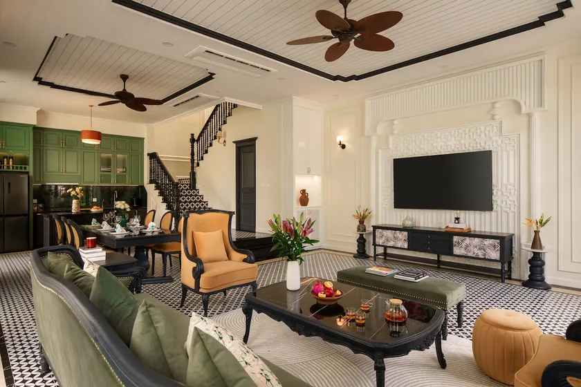 VIP Royal Villa - 3BR, Private Pool, Gym - Image 1