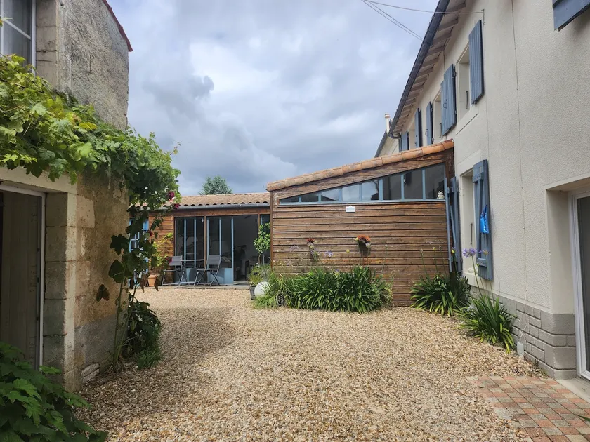 Marais Poitevin Maisonette - Image 1