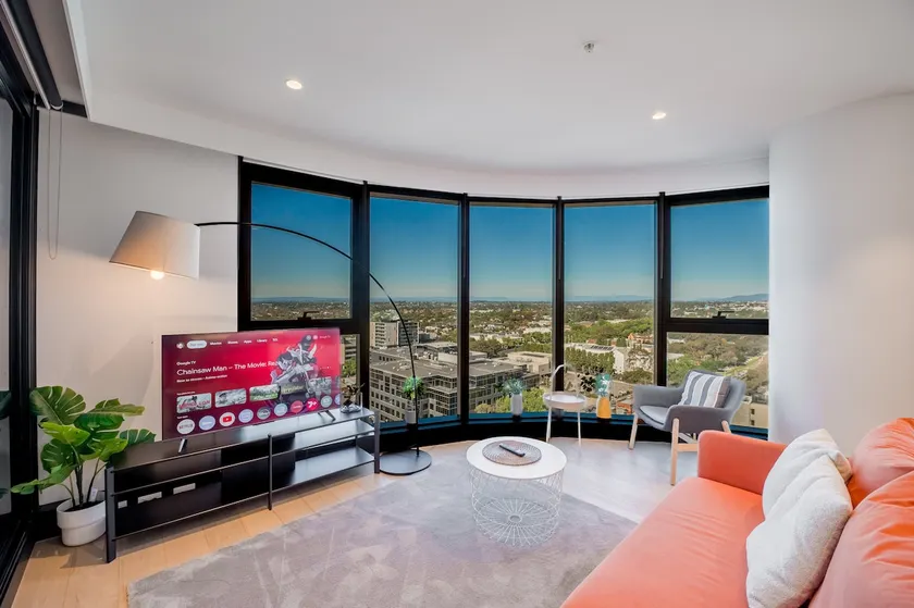 Luxury Sky One 2BR Box Hill Skyline View Pool Gym - Image 1