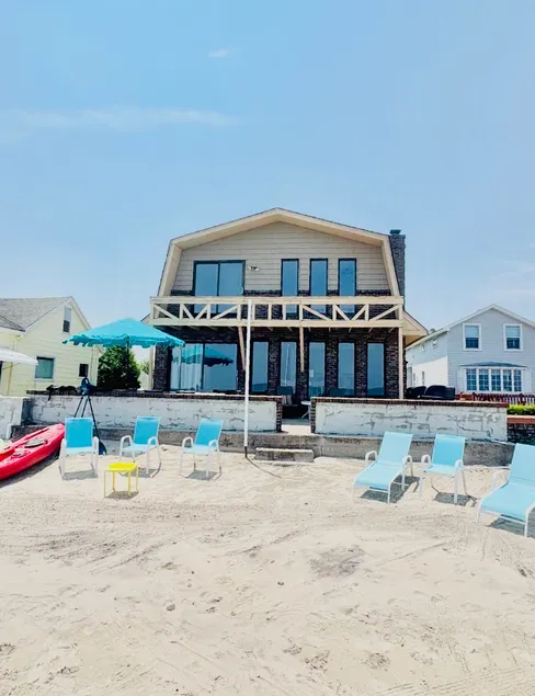 Beach Brick House; Beachfront Lake Ontario Resort - Image 1