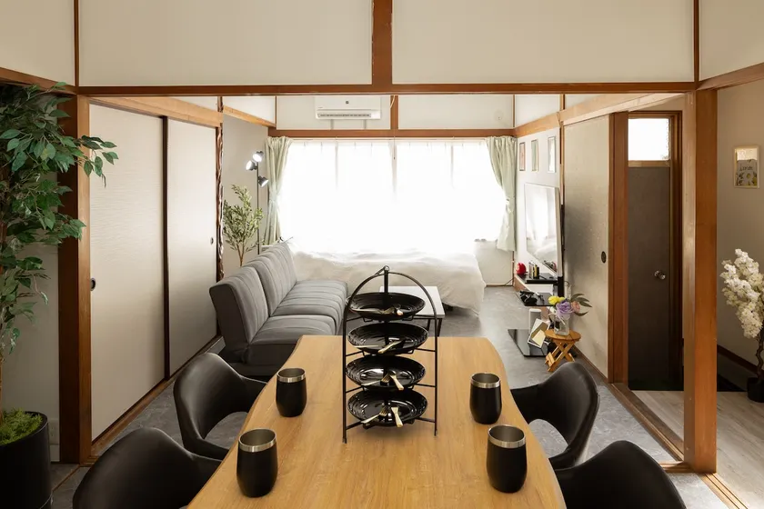 Good luck accommodation/Entire house/Within walking distance of Okayama Station/Free parking/Maximum 6 people/Flat/Ping-pong/Switch - Image 1