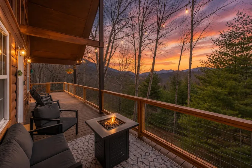 Mtn Views, Hot Tub+Fire Pit, WiFi, Grill, Near AVL - Image 1