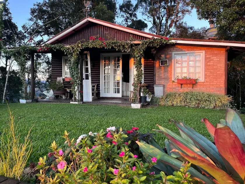 Marcelas Guesthouse. Family cabin - Image 1