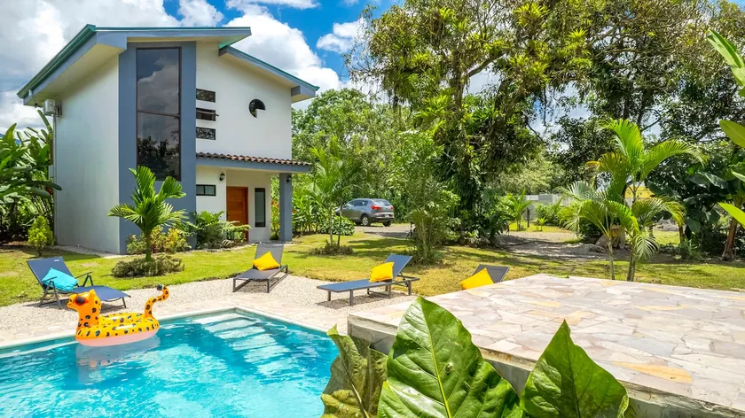 Villa Alama - Image 1