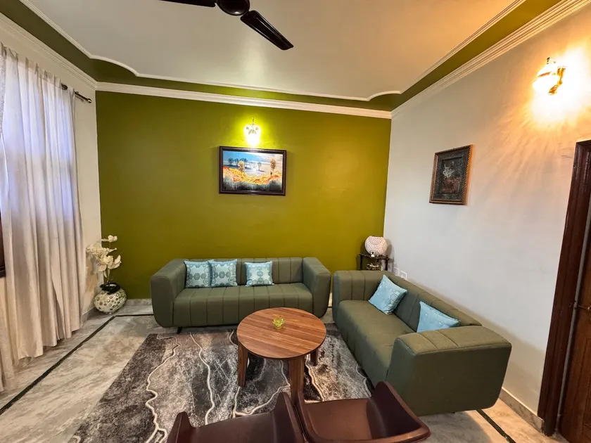 Gayatri niwas-2BHK with 2 king size bed 2 AC @NH44 - Image 1